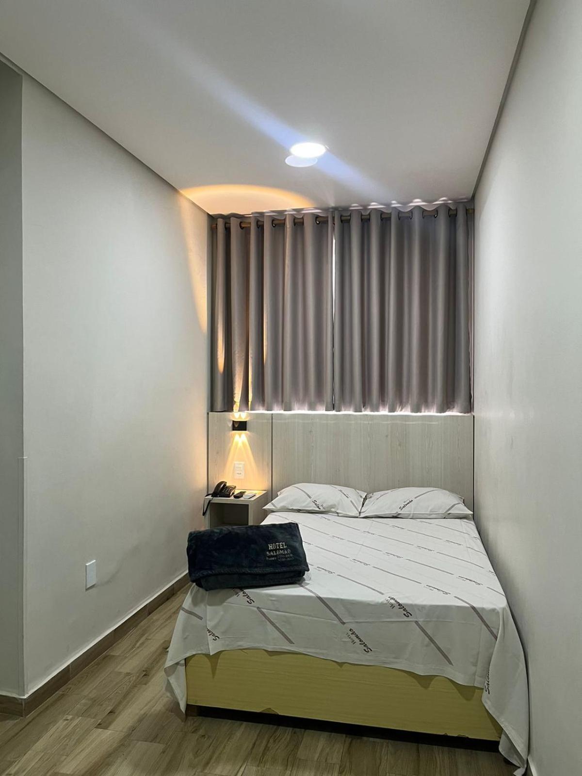 Hotel Salomao - Proximo A 25 De Marco, Bom Retiro, Bras E Rua Santa Efigenia, A 2 Minutos Do Mirante Sampa Sky E Pista De Skate Anhangabau São Paulo Kültér fotó