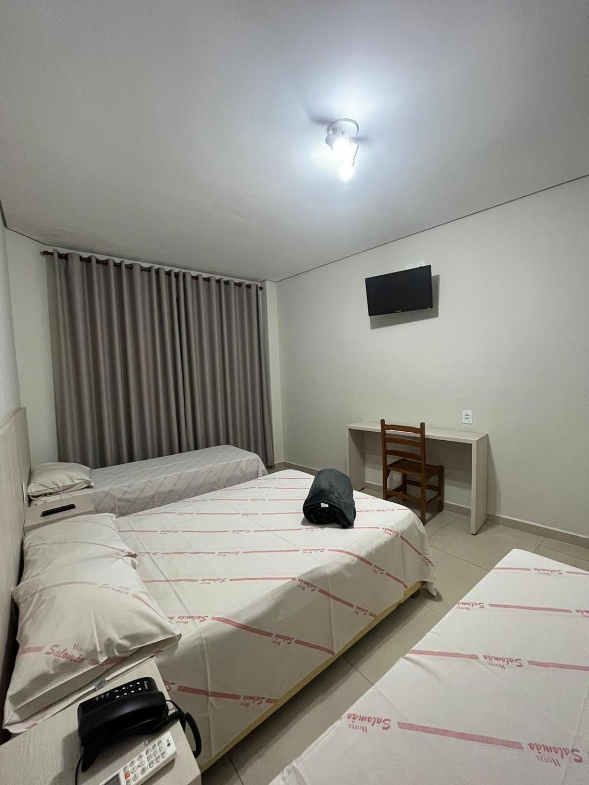 Hotel Salomao - Proximo A 25 De Marco, Bom Retiro, Bras E Rua Santa Efigenia, A 2 Minutos Do Mirante Sampa Sky E Pista De Skate Anhangabau São Paulo Kültér fotó